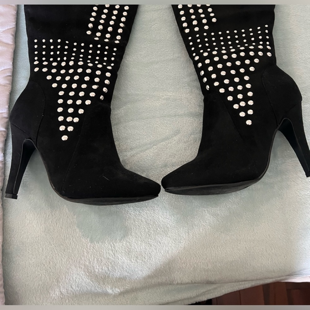 Black suede boots with studs